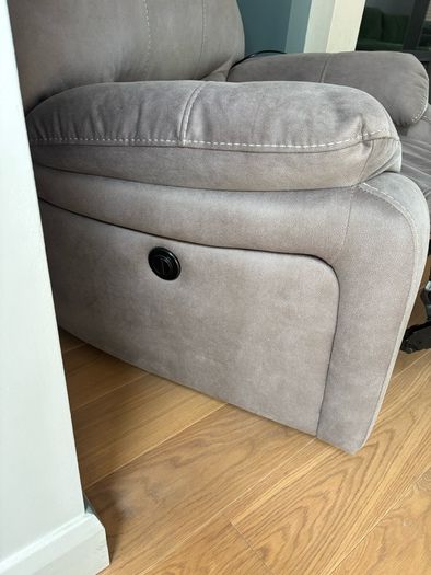 Electric recliner armchair