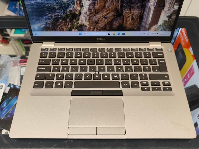 Dell Latitude 5410 14" Intel i5-10310U 16GB 500GB SSD Windows 11 PRO