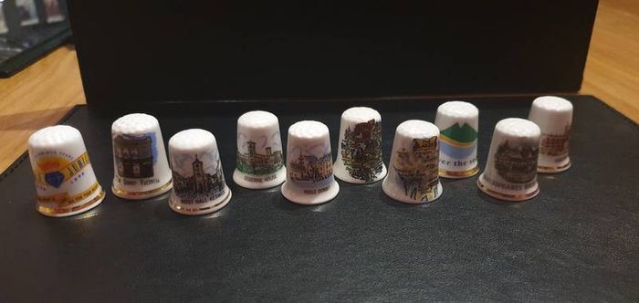 Assortment of Fine Bone China Thimbles British Cities & An Odd Country or 2