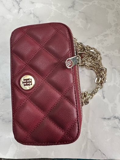 Tommy Hilfiger bag