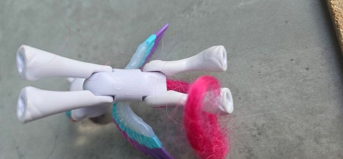 8 x Bundle, all different, Lot of New Generation Moulded 3 inch Figure Sparkle Glitter Hasbro Crystal Adventure MLP G5 My Little Pony