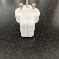 Apple charger 10W