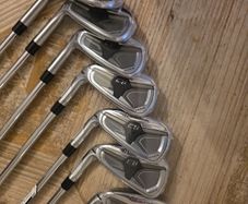 Taylormade irons LH