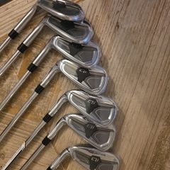 Taylormade irons LH