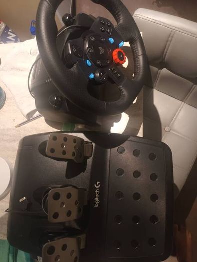 PS5 + Logitech G29