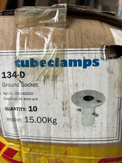 Steel tube ground socket