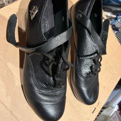 Hard dancing shoes