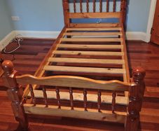 Single Pine Bed