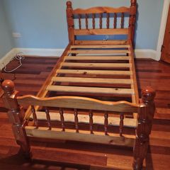 Single Pine Bed