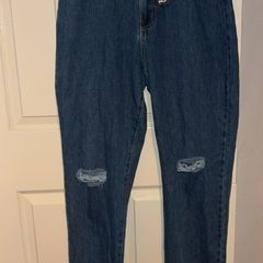 Boohoo High waisted straight leg Jeans