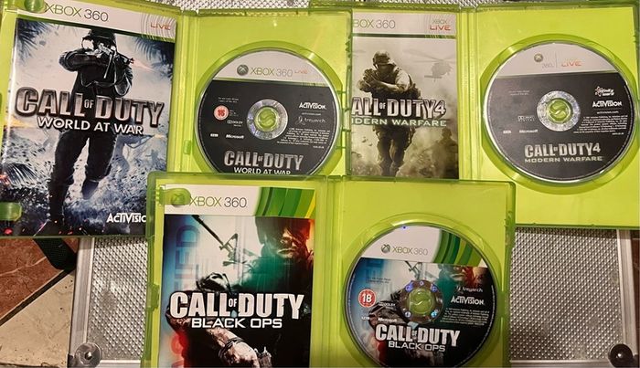 Call of duty Black ops world at war modern warfare Xbox 360 games