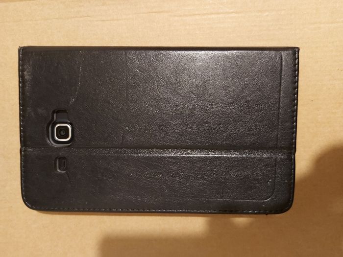 Samsung Galaxy Tab A (6 Generation), Model SM-T280, 8GB, FRP Google Locked, In lovely leather case and excellent cosmetic condition