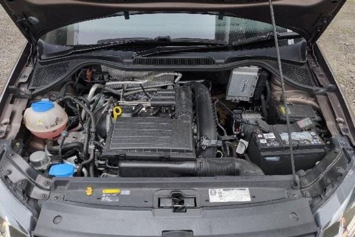 Volkswagen Polo 2015 1.2 Tsi Automatic