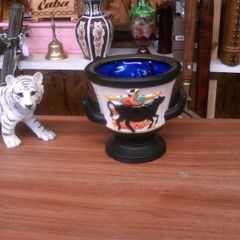 drinking vessel