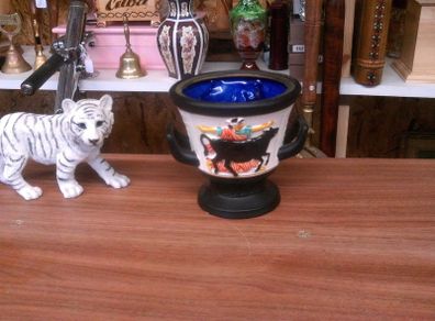 drinking vessel