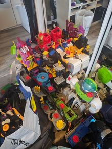 toys