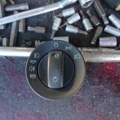 Audi a4 b6 b7 headlight,fog lamp switch, saloon estate breaking 1.9tdi 2.0tdi diesel engine suspension parts body panels wings bumpers doors
