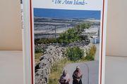 A World of Stone: The Aran Islands - Researched and Edited by Paul O'Sullivan, with Revisions by Nora Godwin (PT100)