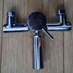 Bath mixer tap