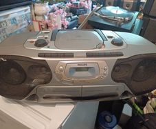 Philips radio only working, cd and cassette needs attention.