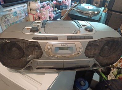 Philips radio only working, cd and cassette needs attention.