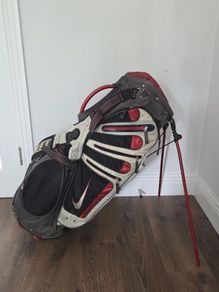 Nike Sasquatch Tour Golf Stand Bag