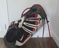 Nike Sasquatch Tour Golf Stand Bag