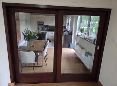 Solid glass sliding doors