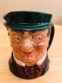 Vintage Large Royal Doulton Toby Jug "Mr Pickwick"
