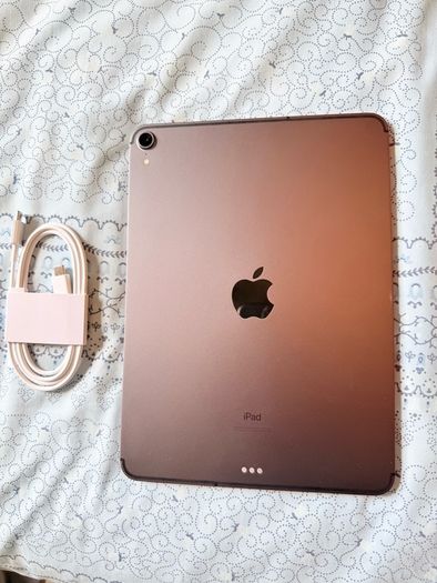 Cellular Apple iPad Pro 11
