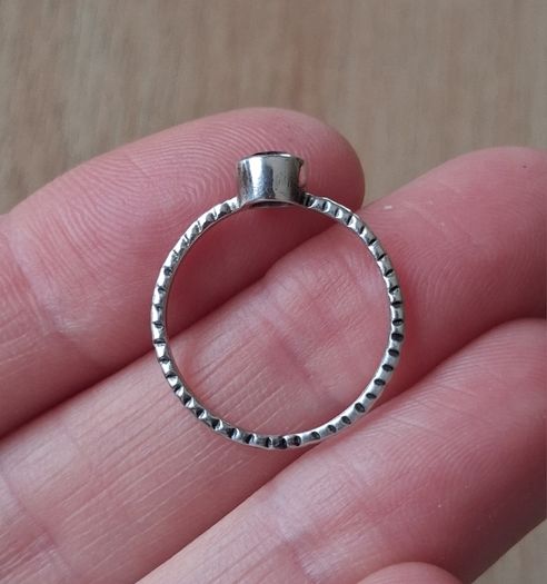 Silver ring size J 1/2