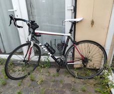 Trek road bike one series 1.2