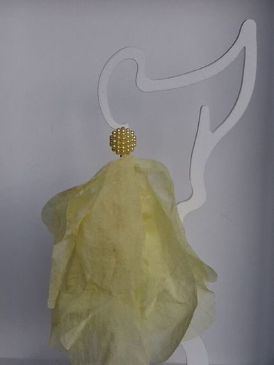 Lemon Yellow Pearl Cluster Stud Glass Inlay Extravagant Chiffon Petal Tassel Earrings