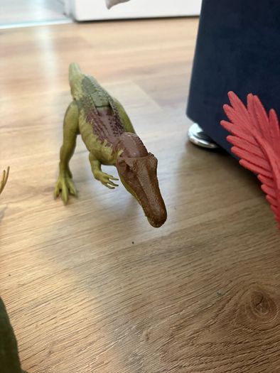 3 big dinosaurs