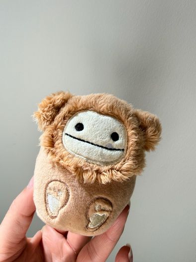 Squishmallow Benny mini plush