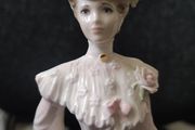 Bone China Figurine LADY ALICE