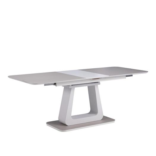 Extendable Dining table with six chairs on sale !