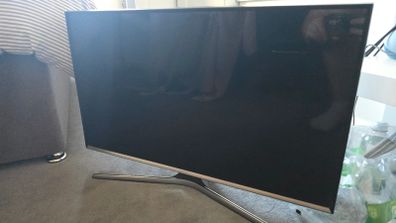 Samsung 32-inch Full HD 1080p LED Smart TV