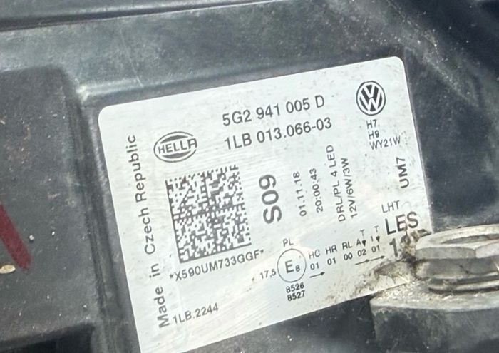 Vw Golf Mk7 2013 2017 Passenger Side Headlight 5g2 941 005 For Sale in ...