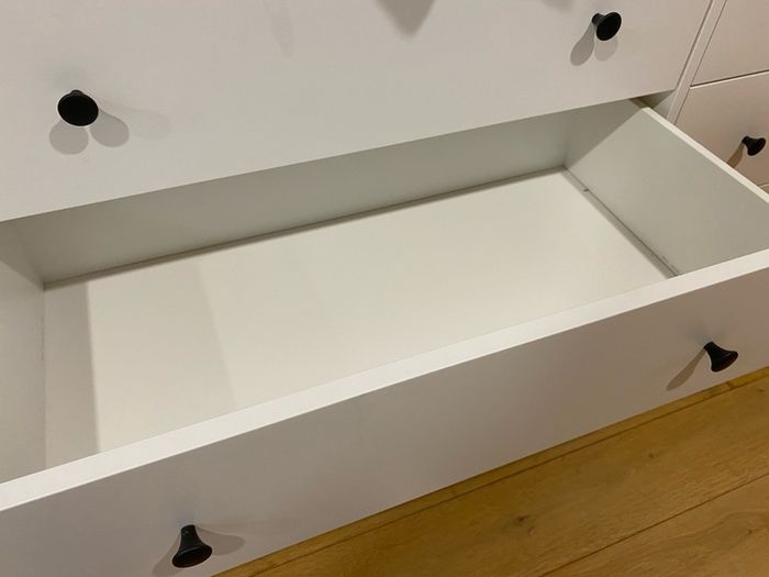 Large white chest of drawers.  Height incl legs is 825mm x width 440mm and length is 1720mm