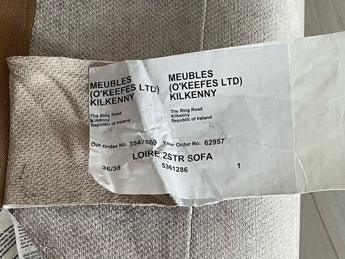 settee like new 175 cms long by 96 cms deep