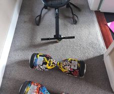 2 hoverboards and gokart