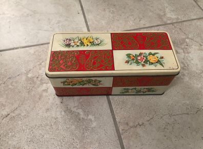 Vintage buscuit tin Jacob's