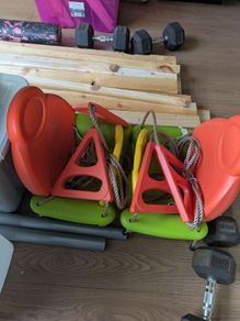 kids swings x2 for 35 euro
