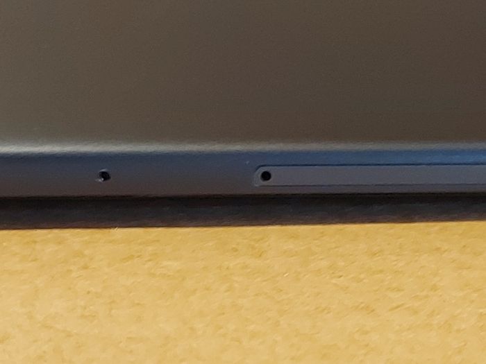 Samsung Galaxy Tab S5e. SM-T720, Crack on screen, Not powering on, for parts or repair