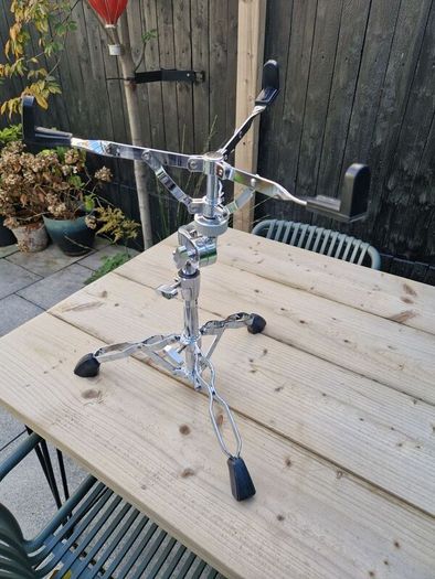 snare stand