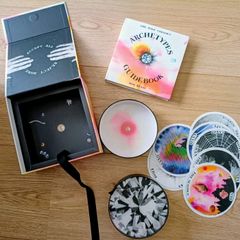 Archetypes Oracle Deck The Wild Unknown by Kim Krans 76 circle cards and guide book in excellent condition with FREE STANDARD POSTAGE INCLUDED