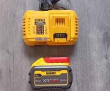 DeWalt Battery & Charger