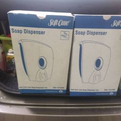 Hand soap dispenser