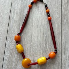 Vintage retro style beaded necklace
